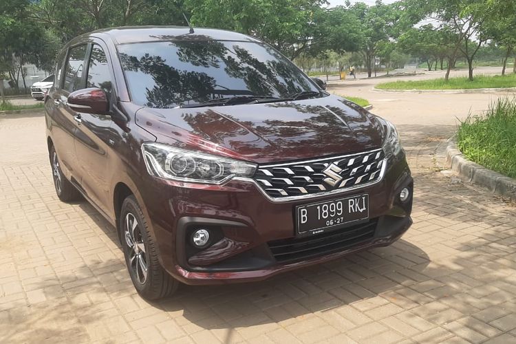thumbnail Tidak Banyak Berubah, Ulas Tampilan Suzuki Ertiga Hybrid